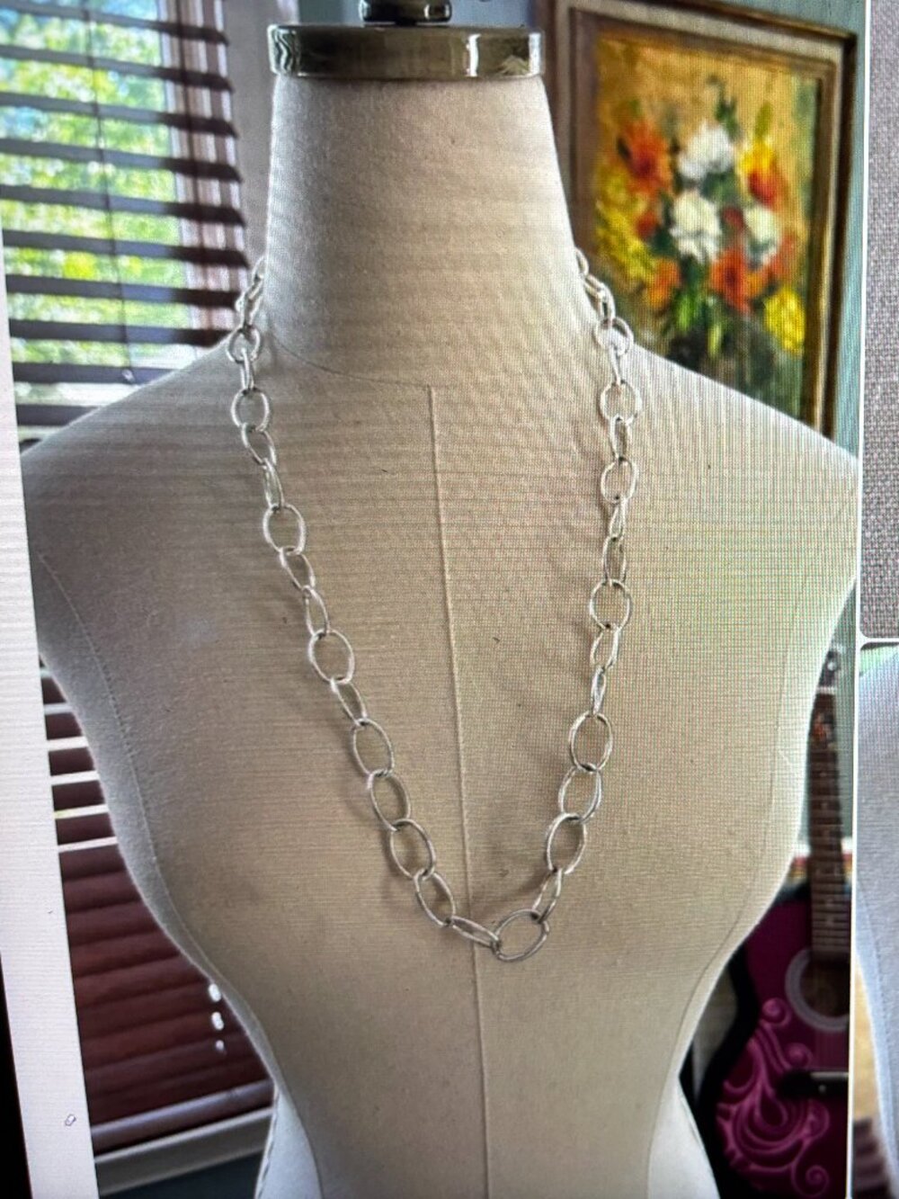 SHINY SILVER CHAIN LINK NECKLACE